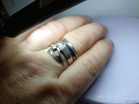 С рубля без мц. кольцо "Волна", 6ХХА 925пр. диам 2.1х2.2см.