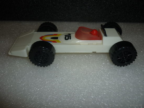 Гоночная машинка. СССР. Белая