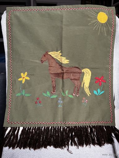 Панно Лошадь, вышивка