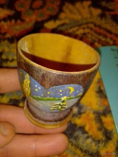 Рюмочка деревянная с рисунком