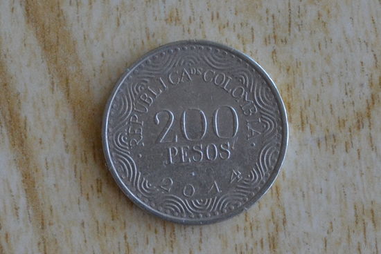Колумбия 200 песо 2014