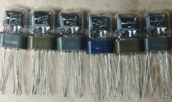 Газоразрядный индикатор ИН-17.