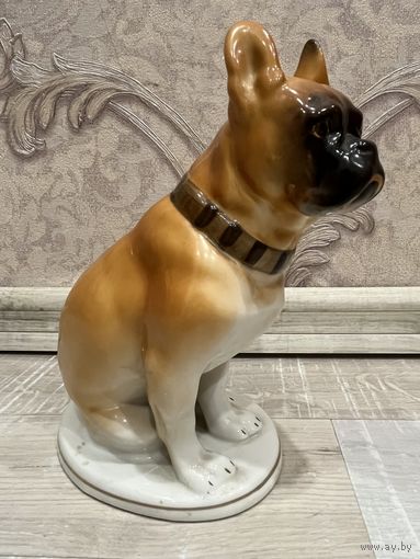 Статуэтка бульдог