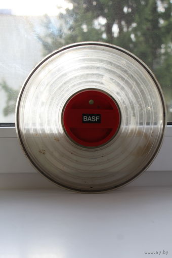 Фирменный кофр BASF от пленки