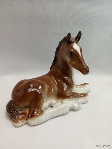 Статуэтка Жеребенок ЛФЗ СССР фарфор