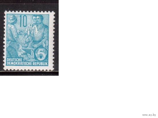 ГДР-1957,(Мих.578А) ** , Стандарт, зубц. 13-12 1/2