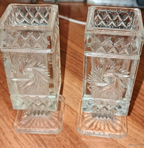 Рюмки или подсвечники?