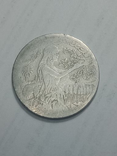 Тунис 1 динар 1990 года .