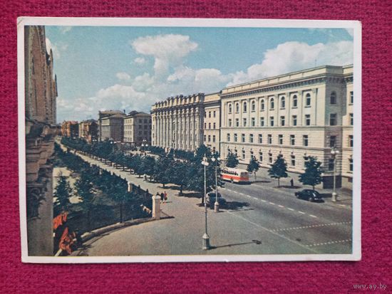 Минск. Улица Кирова. Чистая.