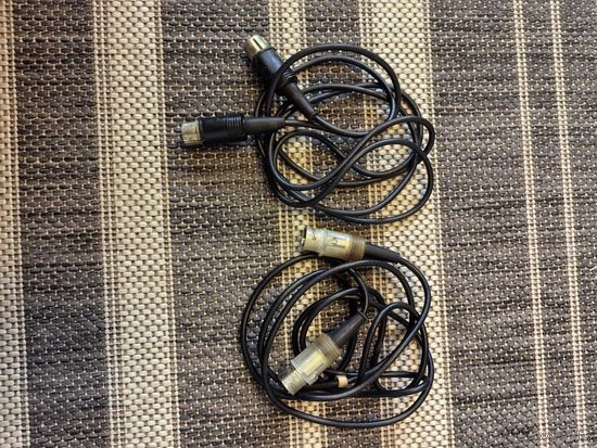 Провода для радиоэлектронной аппаратуры . СССР. Штекеры тройные .