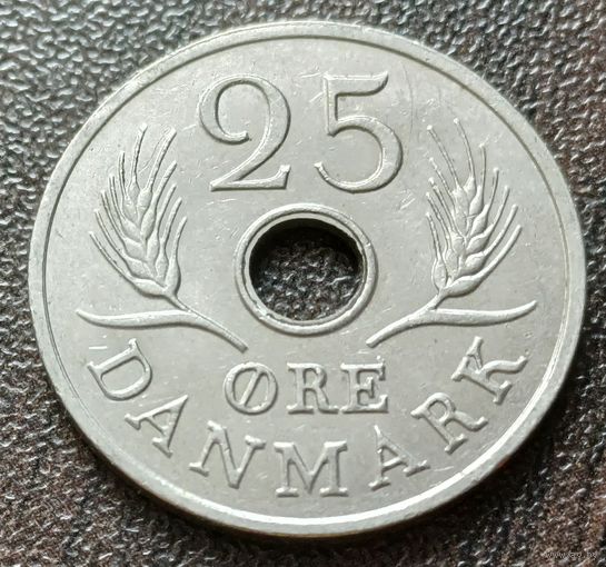Дания 25 эре, 1967    ( 1-11-4 )