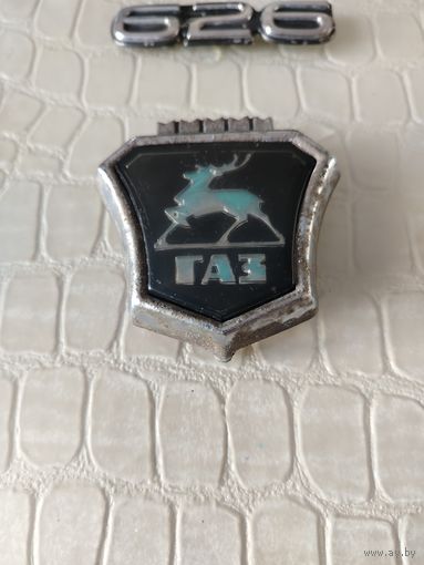 Эмблема газ