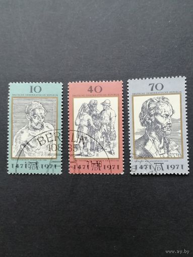 ГДР 1971 Полная серия марок "500 лет со дня рождения Альбрехта Дюрера" (гашение две с клеем одна последняя марка без клея) Mi.1672-1674 каталог 2.20 евро