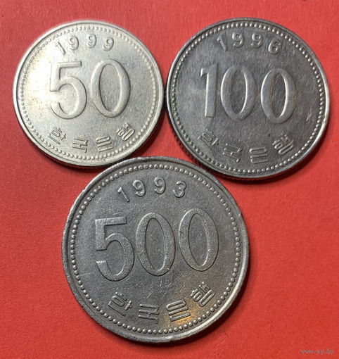 Корея 3 монеты