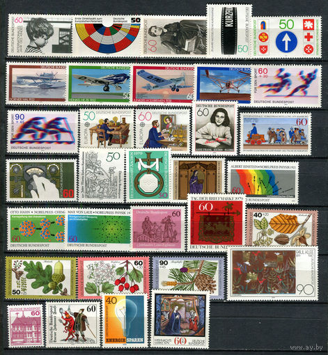 ФРГ - 1979 - Годовой набор - 33 марки - MNH