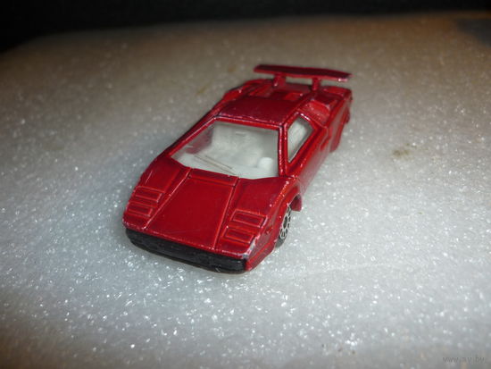 Модель авто Lamborghini Countach 5000. Старый Китай. 1:64
