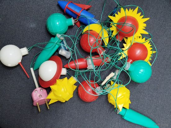 Редкая ёлочная гирлянда "Космос" ссср