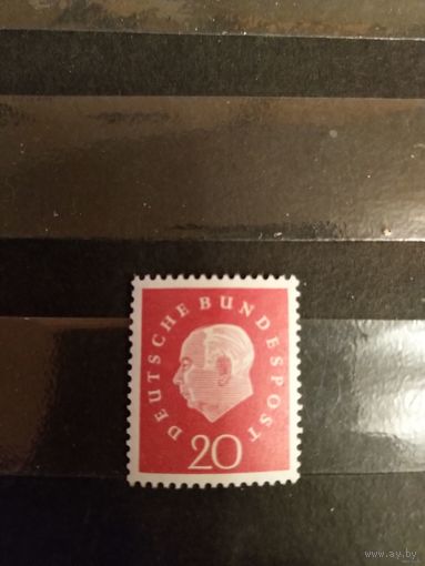 1959 Германия ФРГ Мих 184 чистая клей MNH** президент (4-5)
