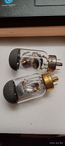 Лампа проекционная к 21-150 (21.5 В- 150 Вт 1976 ГОД).