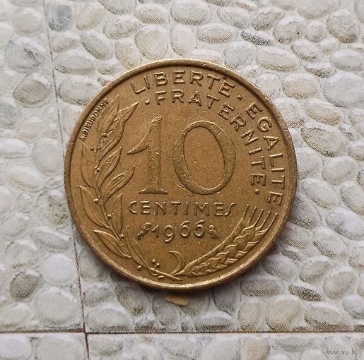 10 сантимов 1966 года Франция. Пятая Республика. Очень красивая монета! Родная патина!