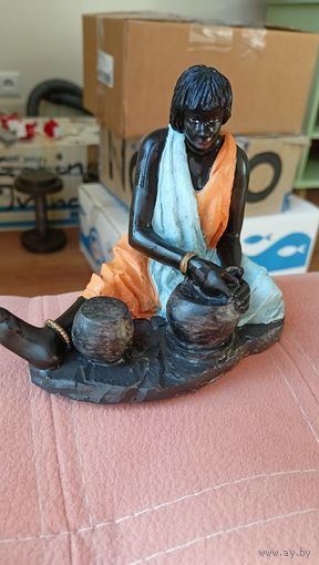 Интерьерная фигурка