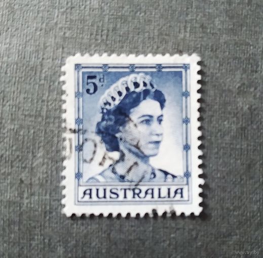 Марка Австралия 1959 год Королева