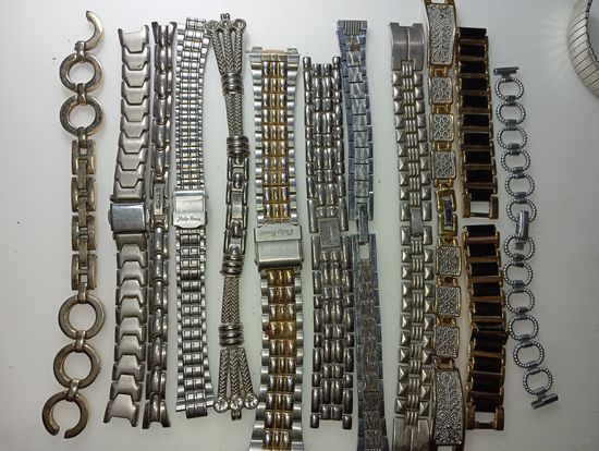 Браслеты для часов . С рубля