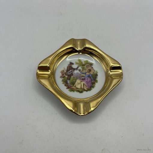 Пепельница фарфоровая Plankenhammer. Германия. 3802