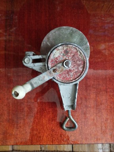 Станок наждачный ручной