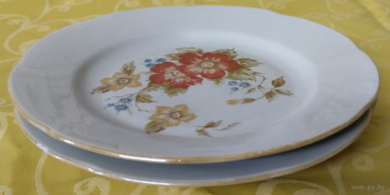 Тарелка эпохи СССР.Барановский фарфоровый завод (Барановка). 1970-1991 гг