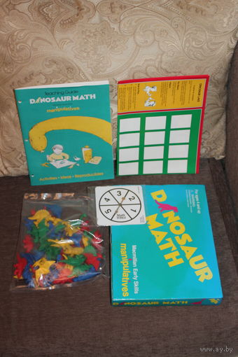 Настольная игра "DINOSAUR MATH", 1992 года., не использованная.