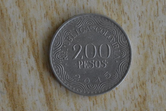 Колумбия 200 песо 2015