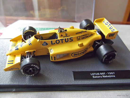 Модель автомобиля 1-43 Фомула 1 Formula 1 F1 Lotus 99T 1987 Satoru Nakajima В комплекте модель, бокс, журнал Состояние модель как новая журнал отличное