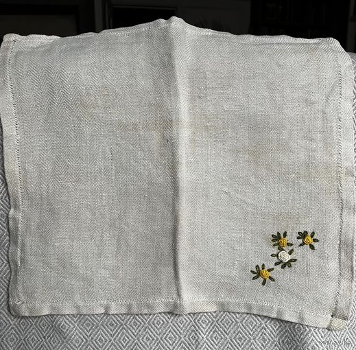 Салфетки с вышивкой, лен. 3 шт.