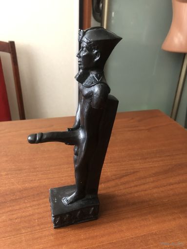 Статуэтка египетского бога Мина
