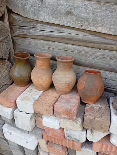 Старинные "Крестьянские кувшины" глина, целые, поштучно,  для антуража!