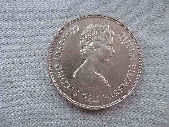 Фолклендские острова 50 пенсов 1977 год 25 лет правлению Королевы Елизаветы II