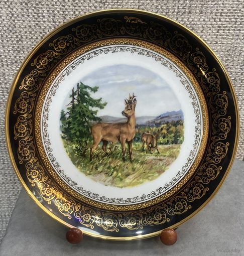 Охотничья фарфоровая тарелка Eschenbach Bavaria. Косуля . Германия 23.5 см.