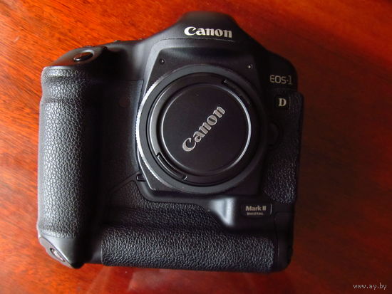 Фотоаппарат Canon 1D Mark2 + объектив Canon EF 40/2.8