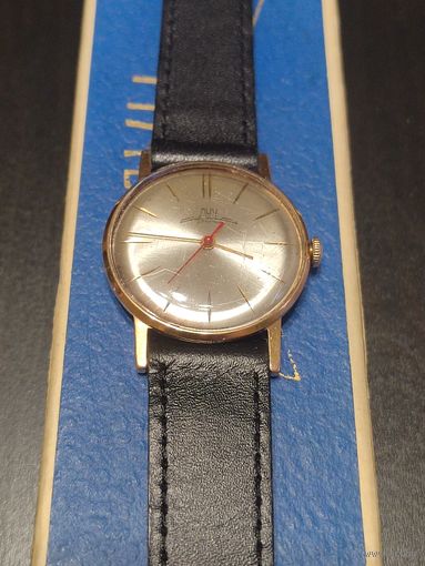 Часы луч золотые.