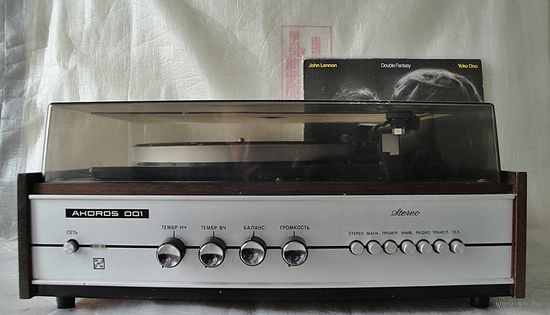 Проигрыватель  AKORDS 001 STEREO (СССР)