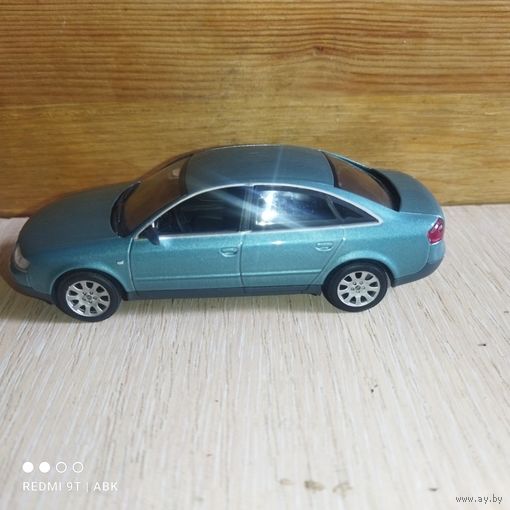 AUDI A 6.Minichamps.1/43.