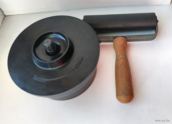 Фото. Бачок и валик.