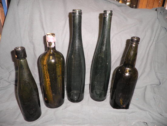 Бутылки по ПМВ 5 шт.С рубля.