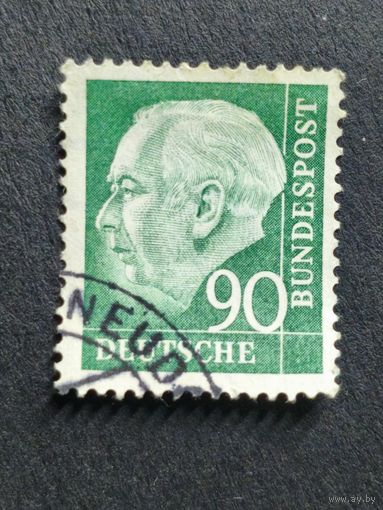 Германия 1957. Профессор Т. Хойсс - Новые размеры и цвета