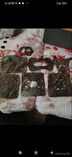 Пряжки разные