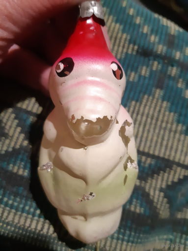 Ёлочная игрушка.  Крокодил.