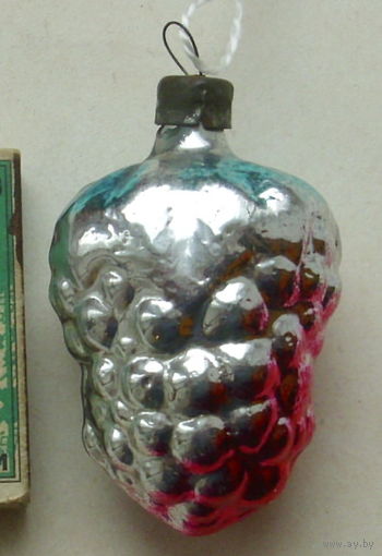 Ёлочная игрушка. Виноград. Х-31.