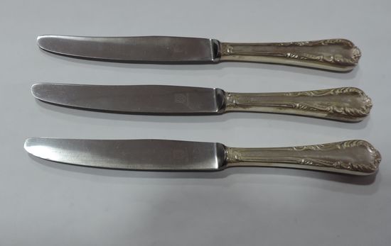 Ножи мельхиоровые фирмы "Rostfrei" Германия. Длина 21 см.