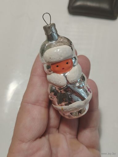 Ёлачная игрушка